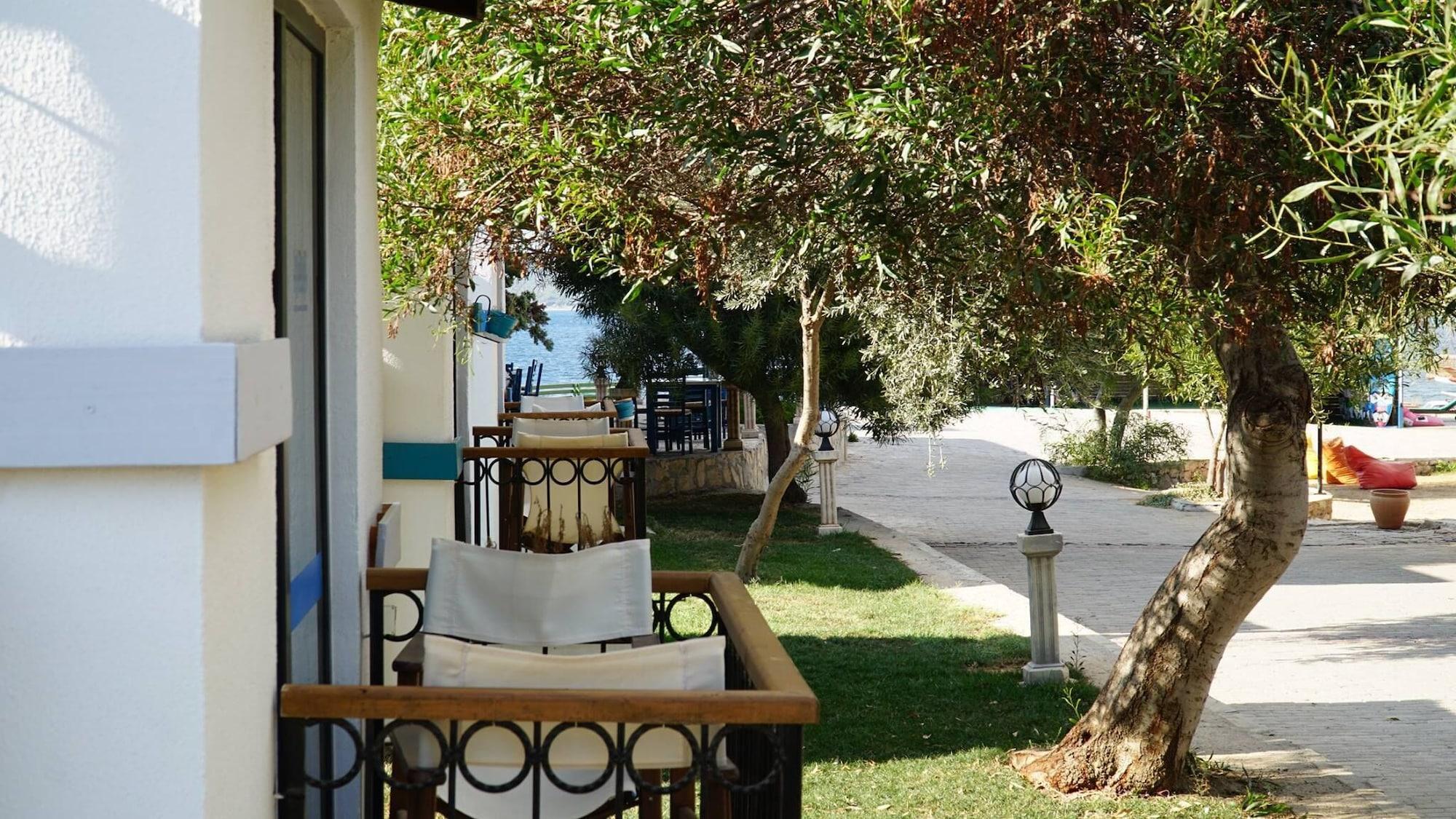 Maya Bistro Hotel & Beach Siğacık Kültér fotó